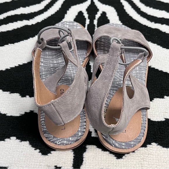 Lucky Brand Feray Titanium Flat Sandals Size 8 - Picture 10 of 16